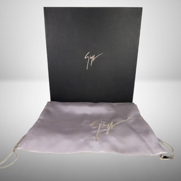 Giuseppe Zanotti Black Leather Shark Tooth Pointed Toe - Size: 38 - Picture 13 of 14